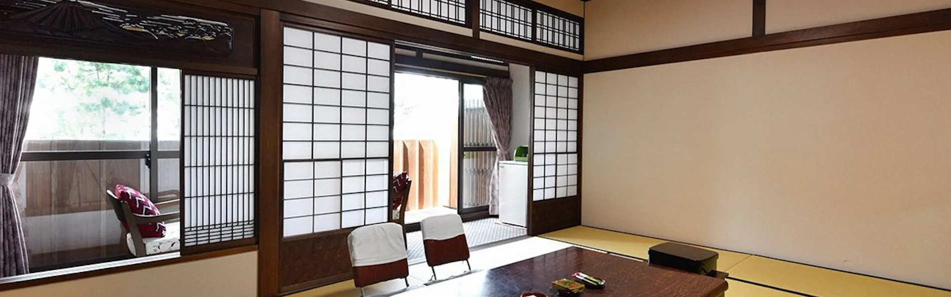 海辺の旅館 浜千代館