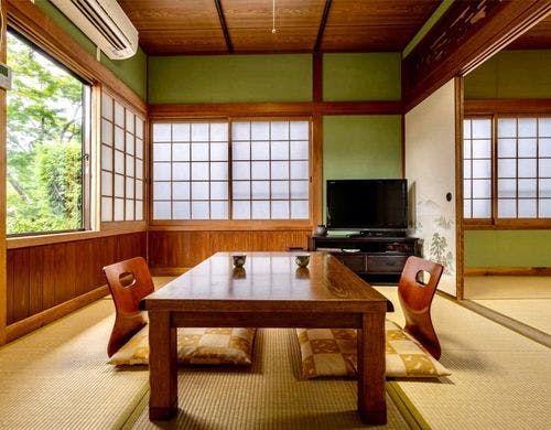 【由布岳】外観