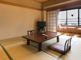 別府最大級の露天風呂の宿　おにやまホテル