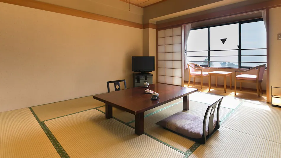 Oniyama Hotel: Beppu's Largest Open-Air Bath Accommodation