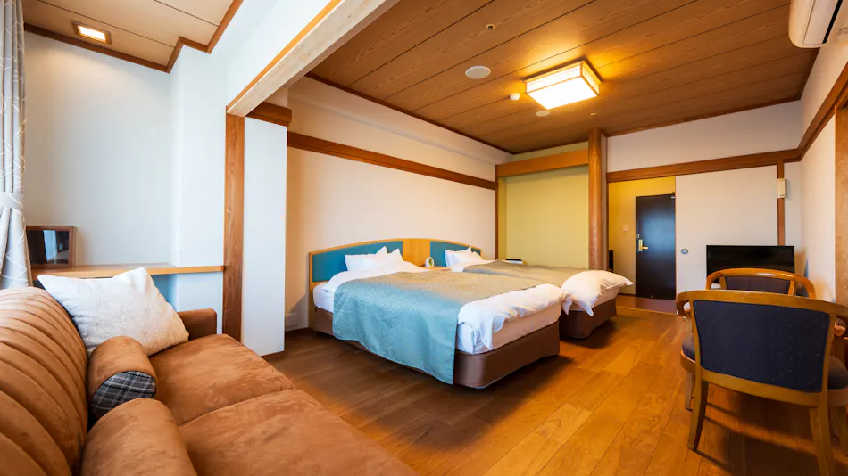 Oniyama Hotel: Beppu's Largest Open-Air Bath Accommodation
