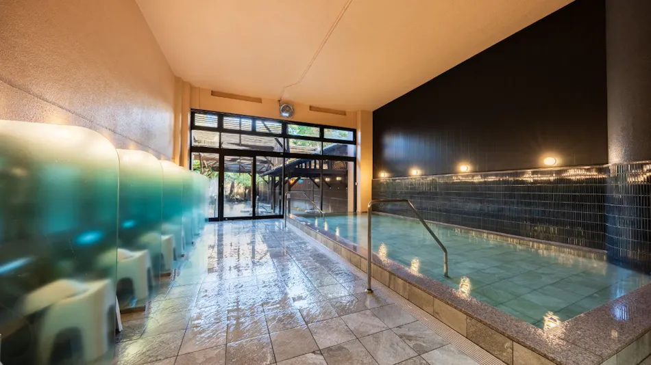 Oniyama Hotel: Beppu's Largest Open-Air Bath Accommodation