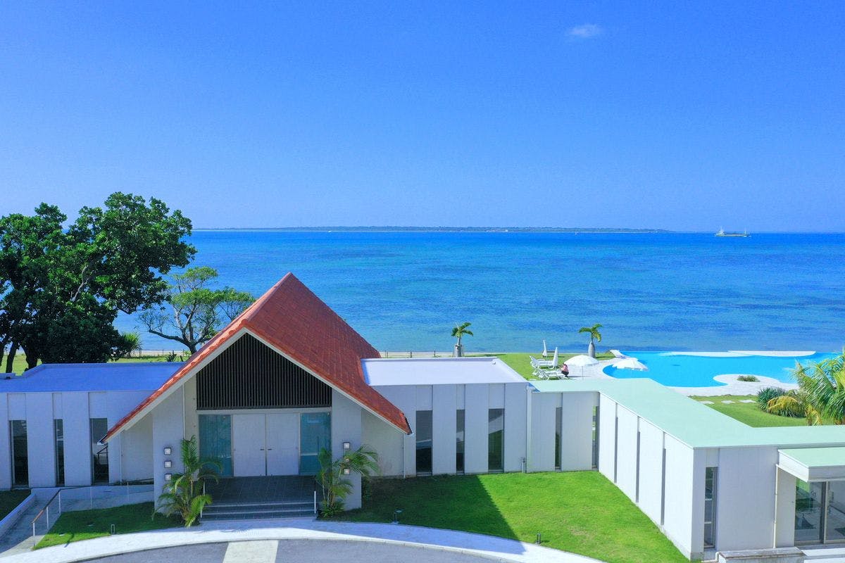 ทางเข้าโรงแรม