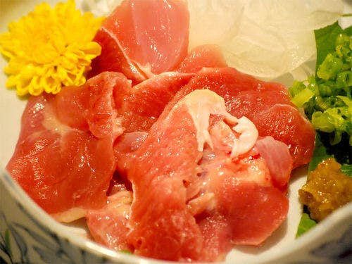地鶏の刺身