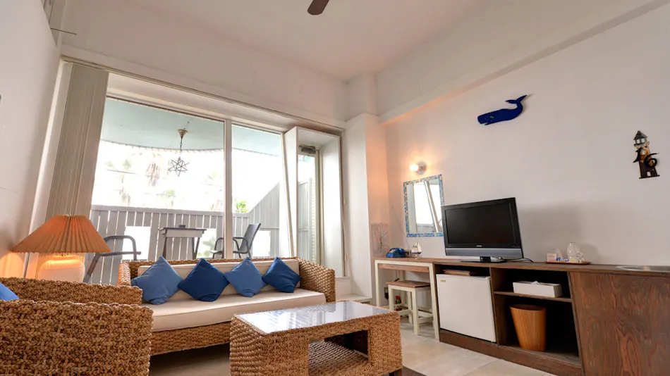 Sound Swell Resort