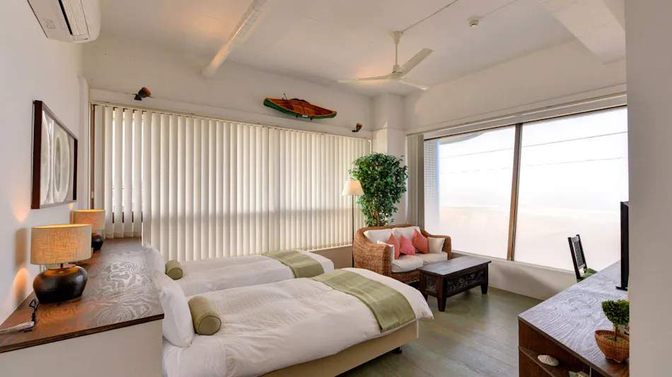 Sound Swell Resort