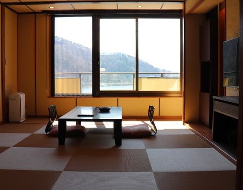 リニューアル客室　和室　約10畳