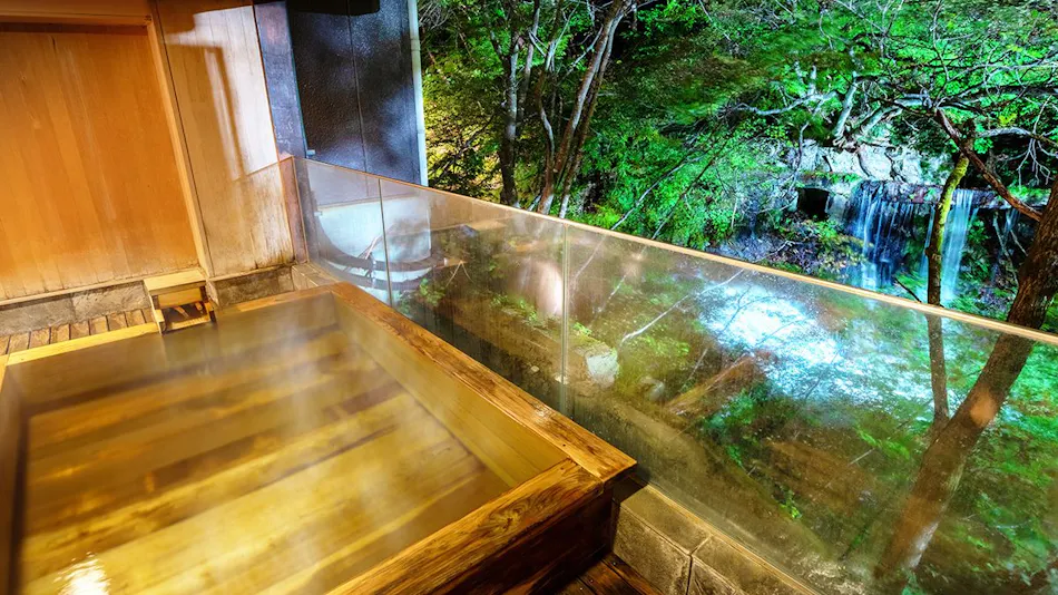 Harataki Inn with Private Hot Spring Source