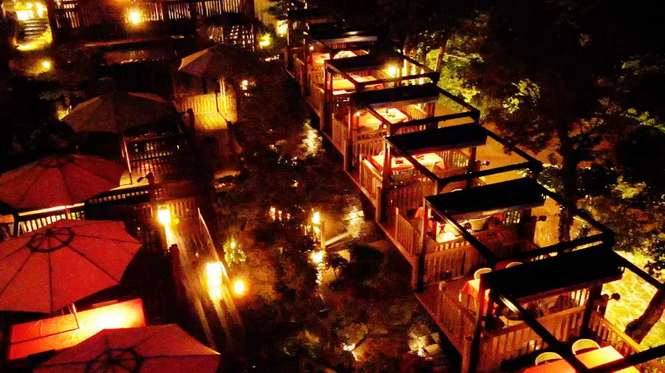 Harataki Inn with Private Hot Spring Source