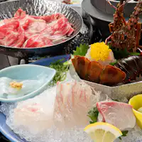 【เซ็ตอาหารหรู】หม้อไฟเนื้อมัตสึซากะและกุ้งอิเสะ