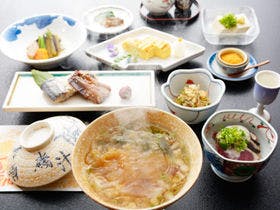 食材にこだわった割烹の味 料理人自らが捕える食材でおもてなしプラン 割烹の宿 美鈴 一休 Com