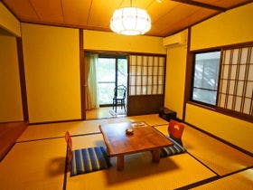 さくら屋 1枚目