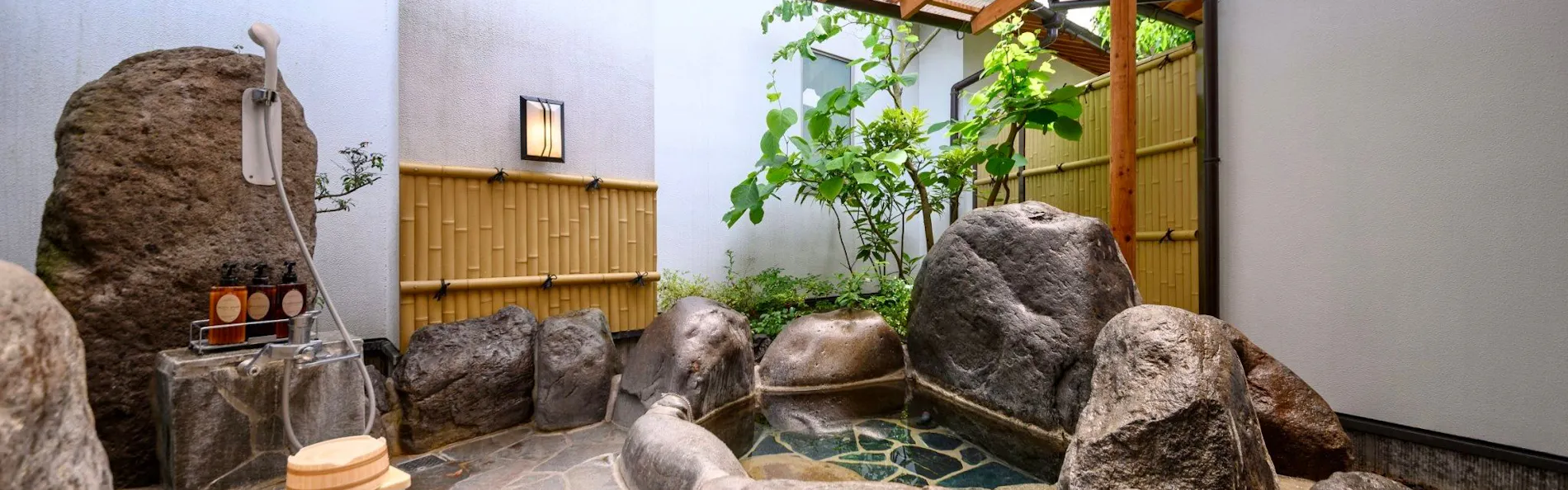 全室露天風呂付き離れ宿 御宿 さくら亭