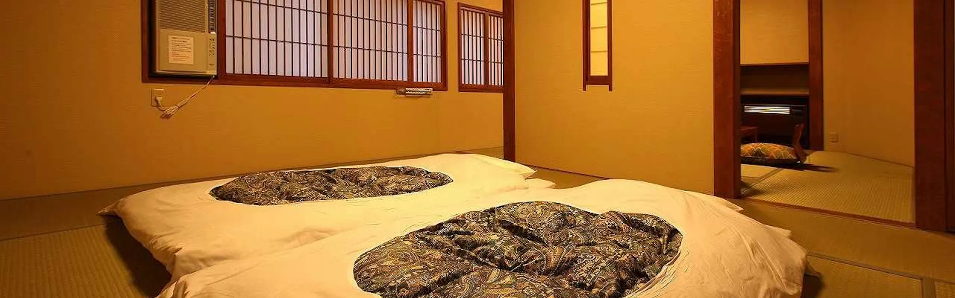 湯畑の宿 佳乃や
