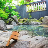 家族湯の露天風呂