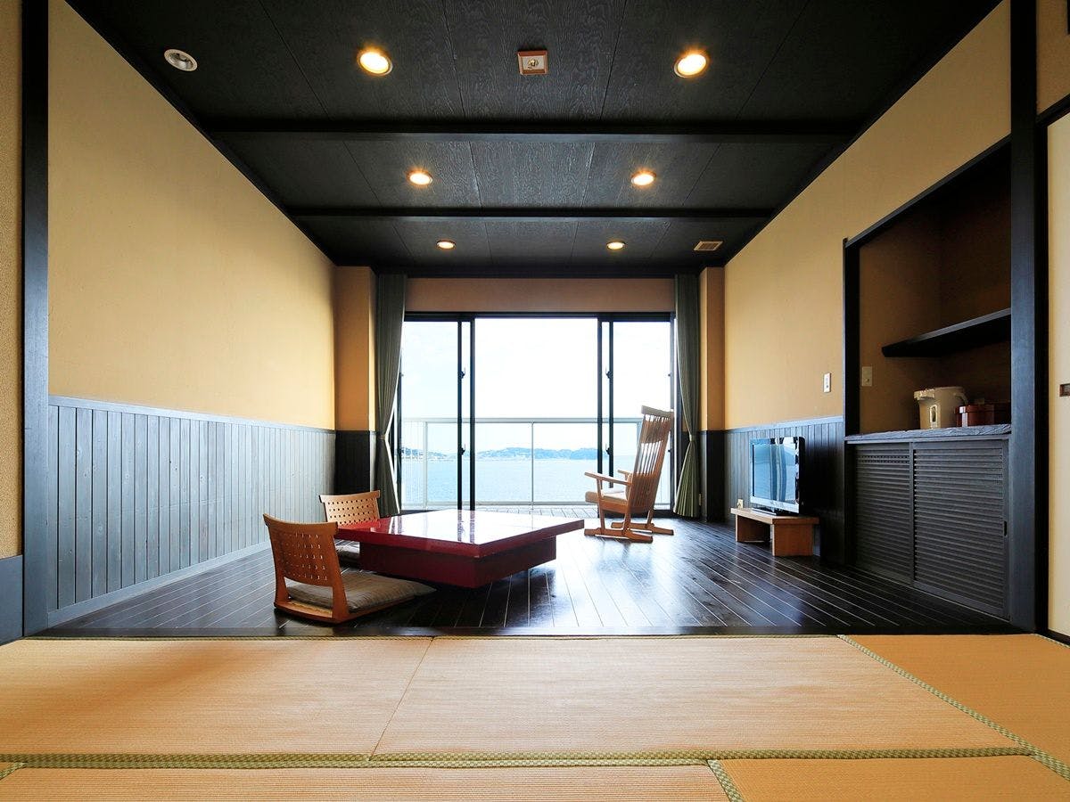 日間賀観光ホテル