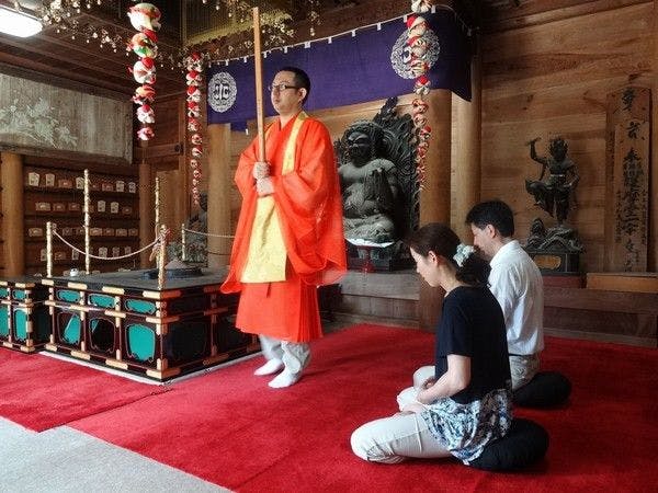 境内の宿 紅葉館
