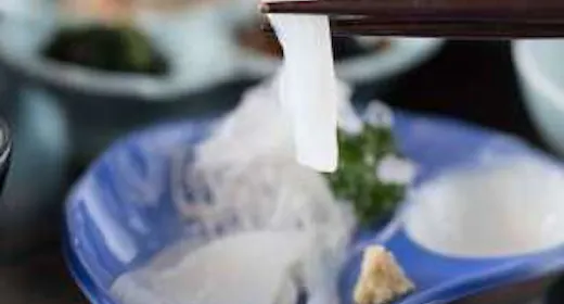 【朝食付】~早起きは三文の徳~美保神社に<朝参り>で、えびす顔