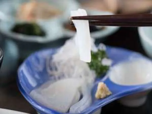 【朝食付】~早起きは三文の徳~美保神社に<朝参り>で、えびす顔