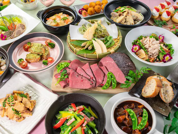 ・แผนรวมอาหาร 2 มื้อสำหรับ 1 คืน (บุฟเฟต์อาหารเย็นและอาหารเช้า)