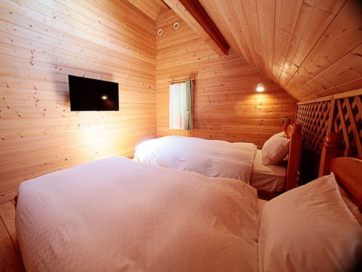 【บ้านพักตากอากาศแบบคอทเทจ ประเภท A・ห้องนอน】