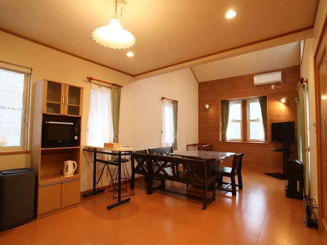 【วิลล่าให้เช่า ประเภท E】