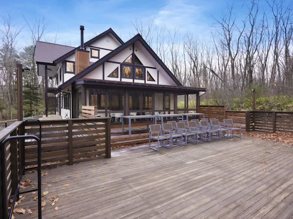 บูเกต์ (Bouquet) – พื้นที่ระเบียง