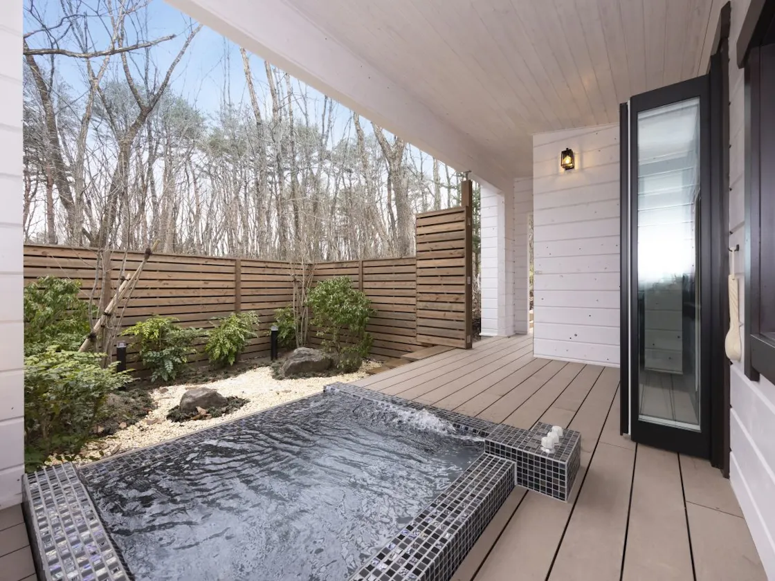 Bouquet ~ อ่างอาบน้ำกลางแจ้ง (แยกส่วน)