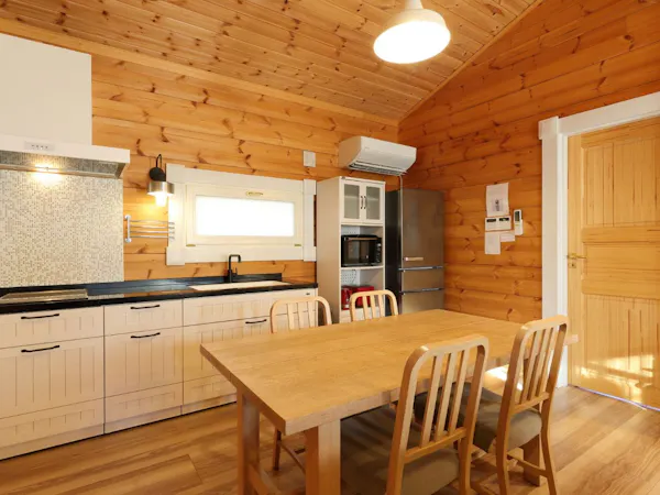 【露天風呂付ログプレミアム】湖(2LDK)HC