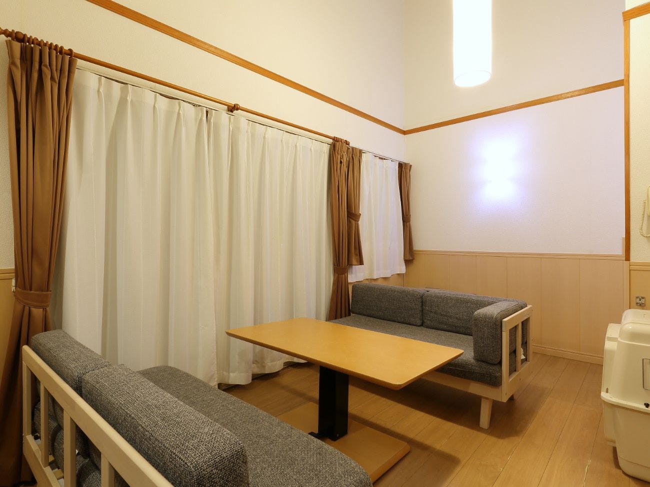 【วิลล่าสุนัขริมทะเลสาบพร้อมวิวทะเลสาบ】B1