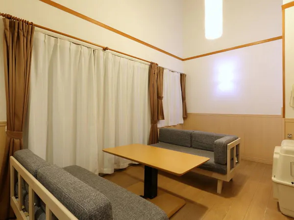 【湖を望むレイクサイドドッグヴィラ】B1