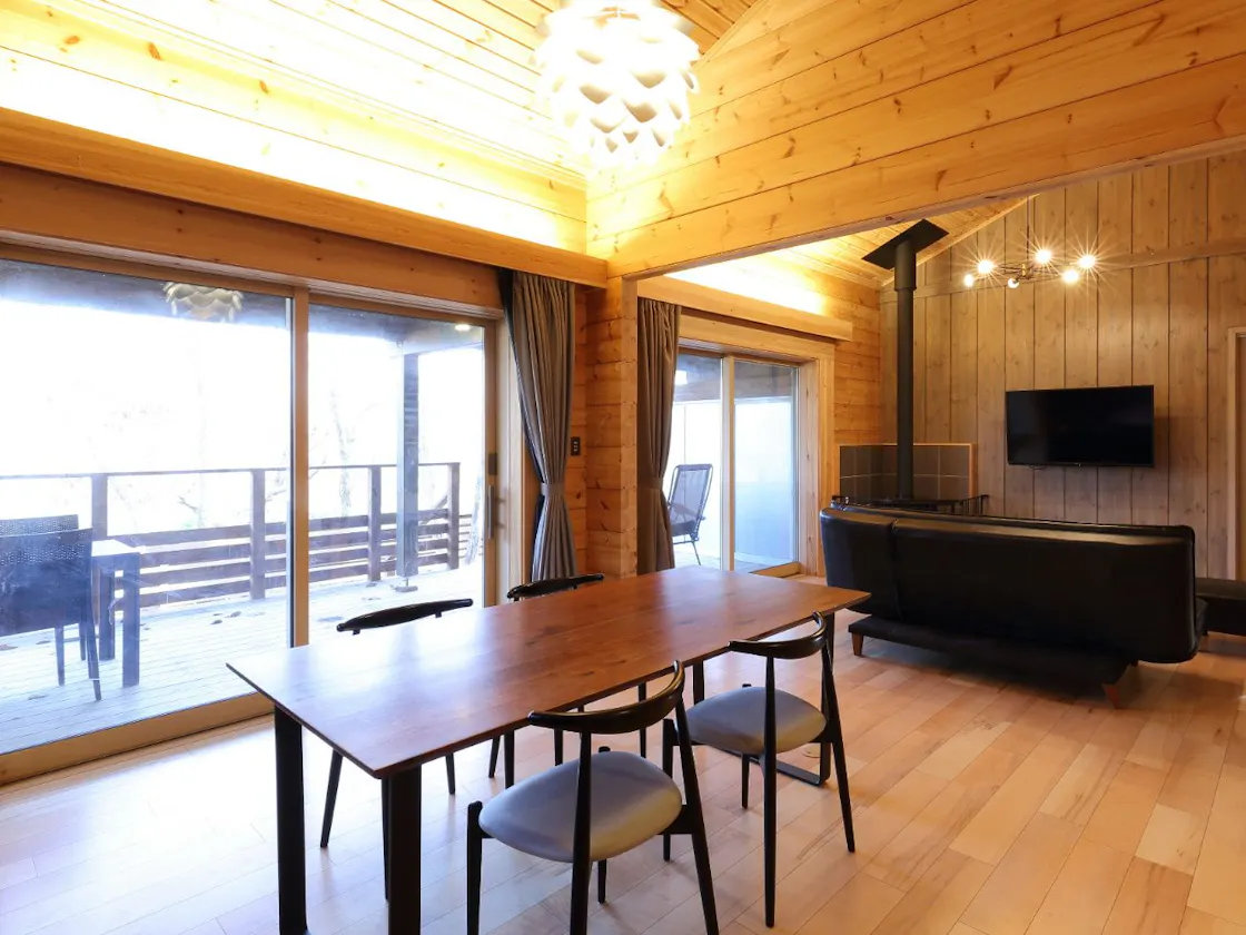 サウナ&露天風呂付ログプレミアム リンナ