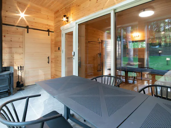 【ログプレミアム】~テラッシ~ 室内