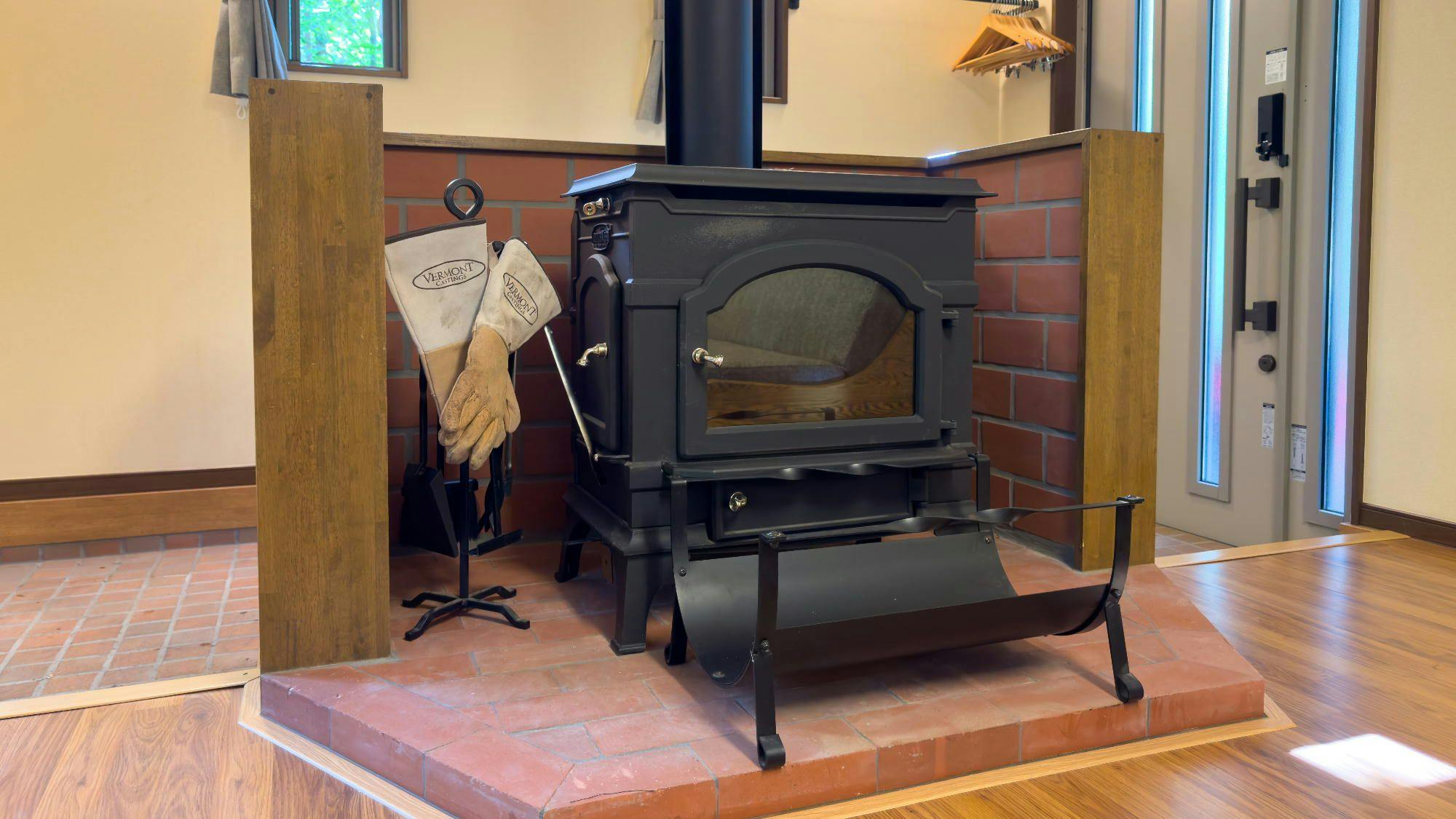 【コンフォートステイ】燈 薪ストーブ