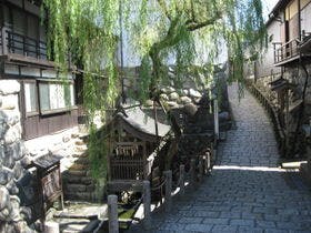 郡上八幡　ホテル　積翠園　