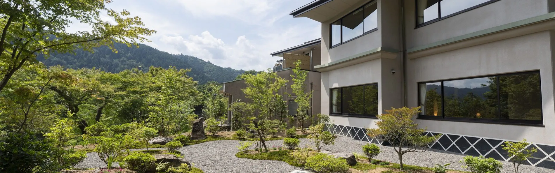 郡上八幡ホテル積翠園