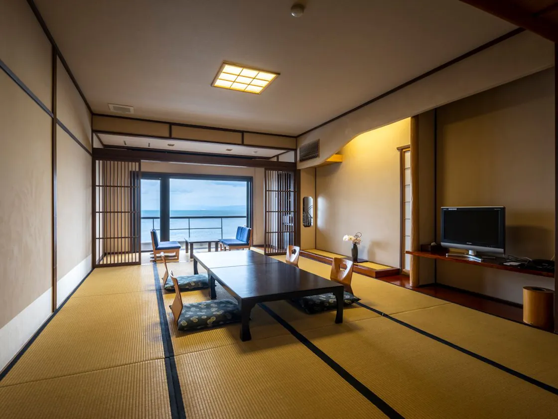 本館5階「夕なぎグランデ」和室14畳