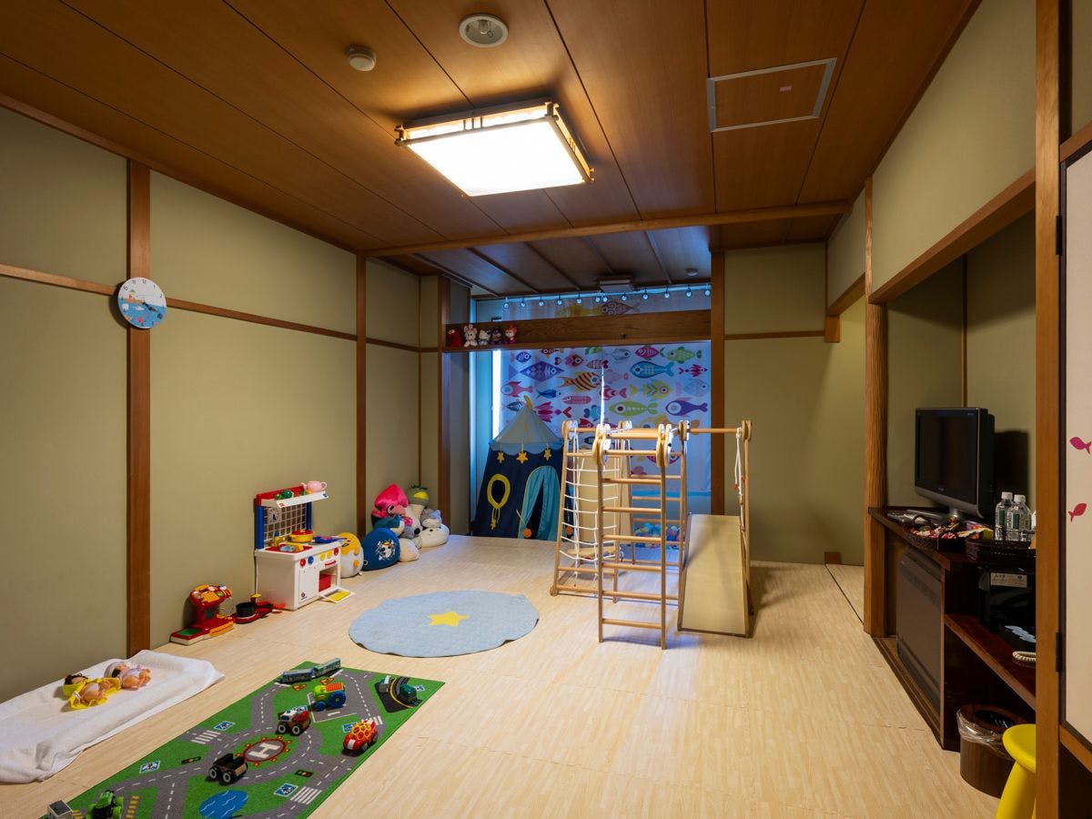 AWAKAN – Tsuri to Kazoku no Taiken-gata Ryokan –