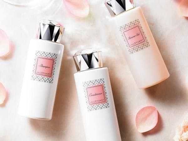 【3名以上でお得】温泉女子旅！JILL STUARTアメニティ付き／夕食は和洋中100種のバイキング