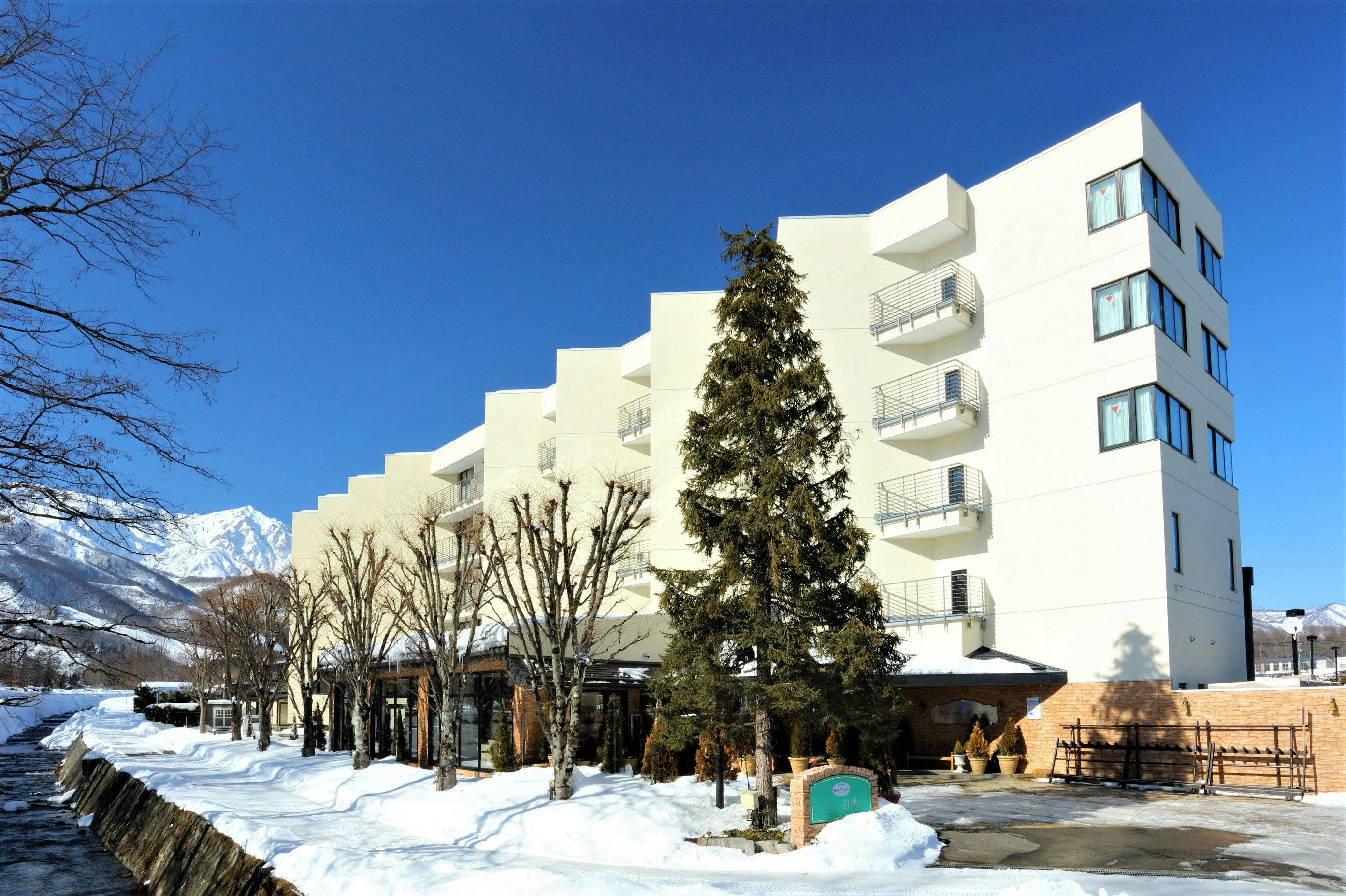 ภาพถ่ายภายนอกของโรงแรม Hakuba ในฤดูหนาว