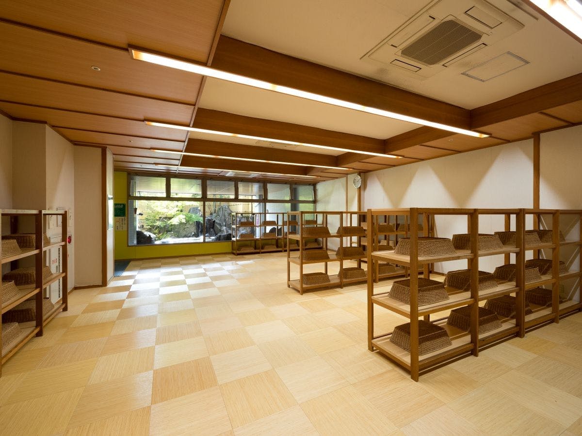 司ロイヤルホテル