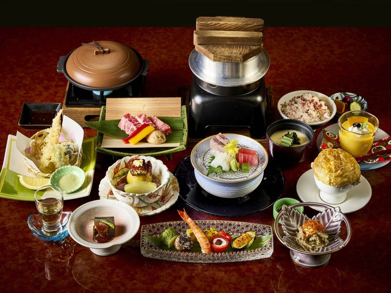 ふるさと納税 新居浜市 リーガロイヤルホテル新居浜　ツインルーム1泊 1室2名様(夕食、標準階) リーガロイヤルホテル新居浜　ツインルーム1泊 1室2名様（夕食付、標準階）