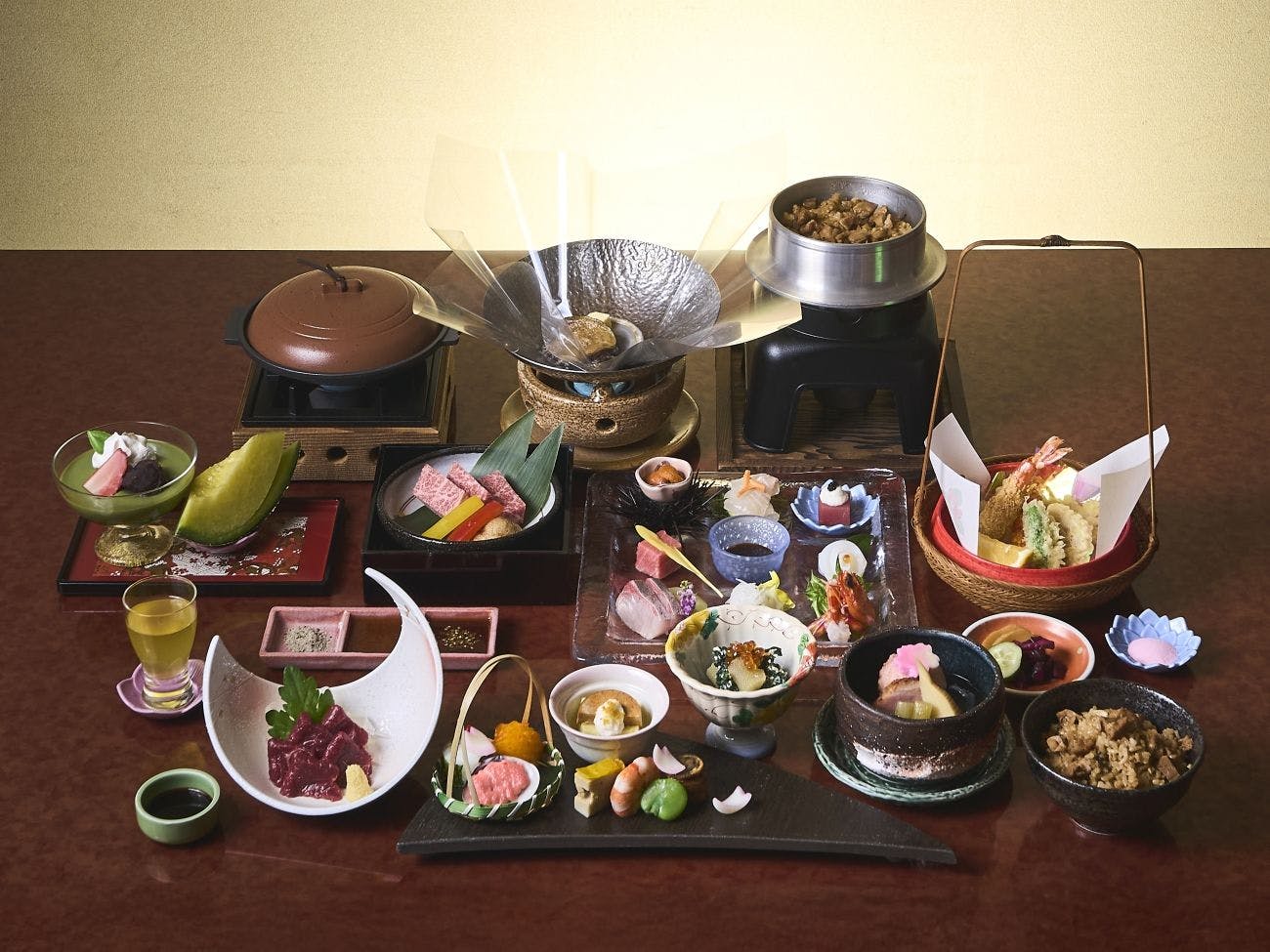 司ロイヤルホテル - 料理長厳選 食の極会席 個室での優雅なご夕食【夕