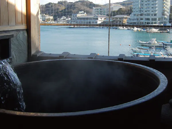 新館 季和海12帖