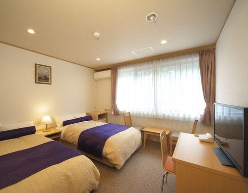 別亭山側洋室ツイン