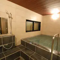 น้ำพุร้อนส่วนตัว