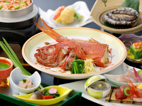 伊豆山温泉 和の饗宴プレミアムプラン~鮑の酒蒸し×金目半身煮付け~