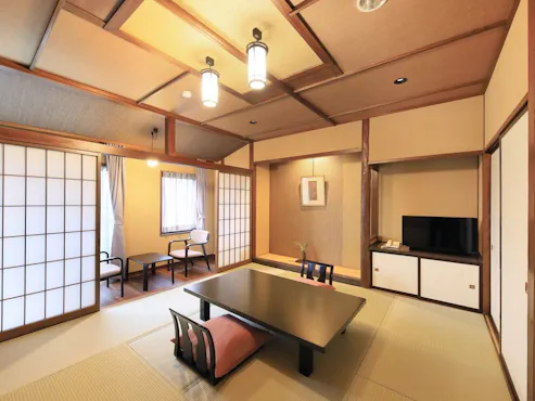 Đã được cải tạo vào tháng 12/2022! Phòng kiểu Nhật 10 chiếu tatami