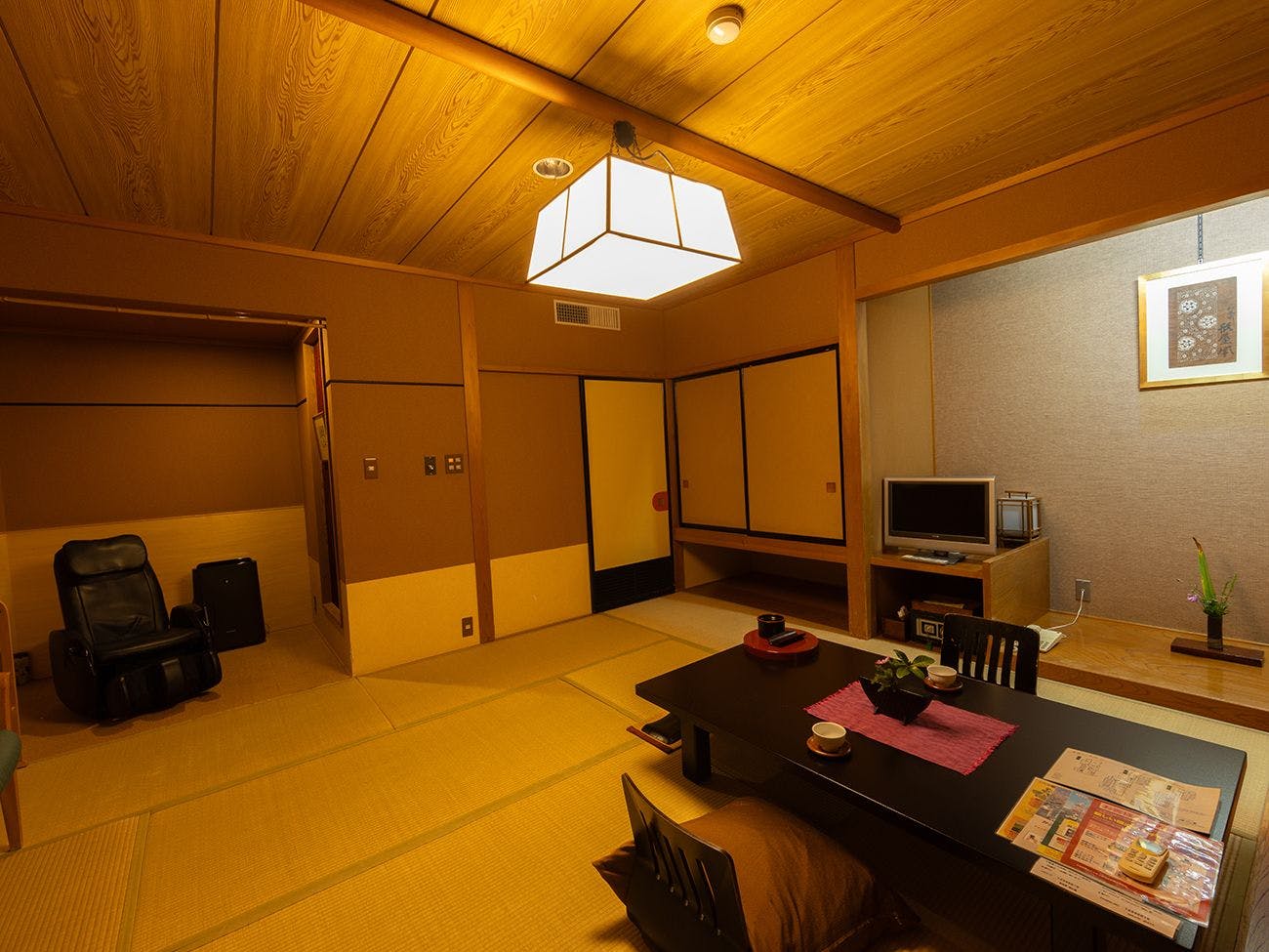 彩花亭時代屋