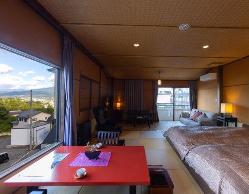 ＜源泉かけ流し＞展望内風呂付客室山吹彩